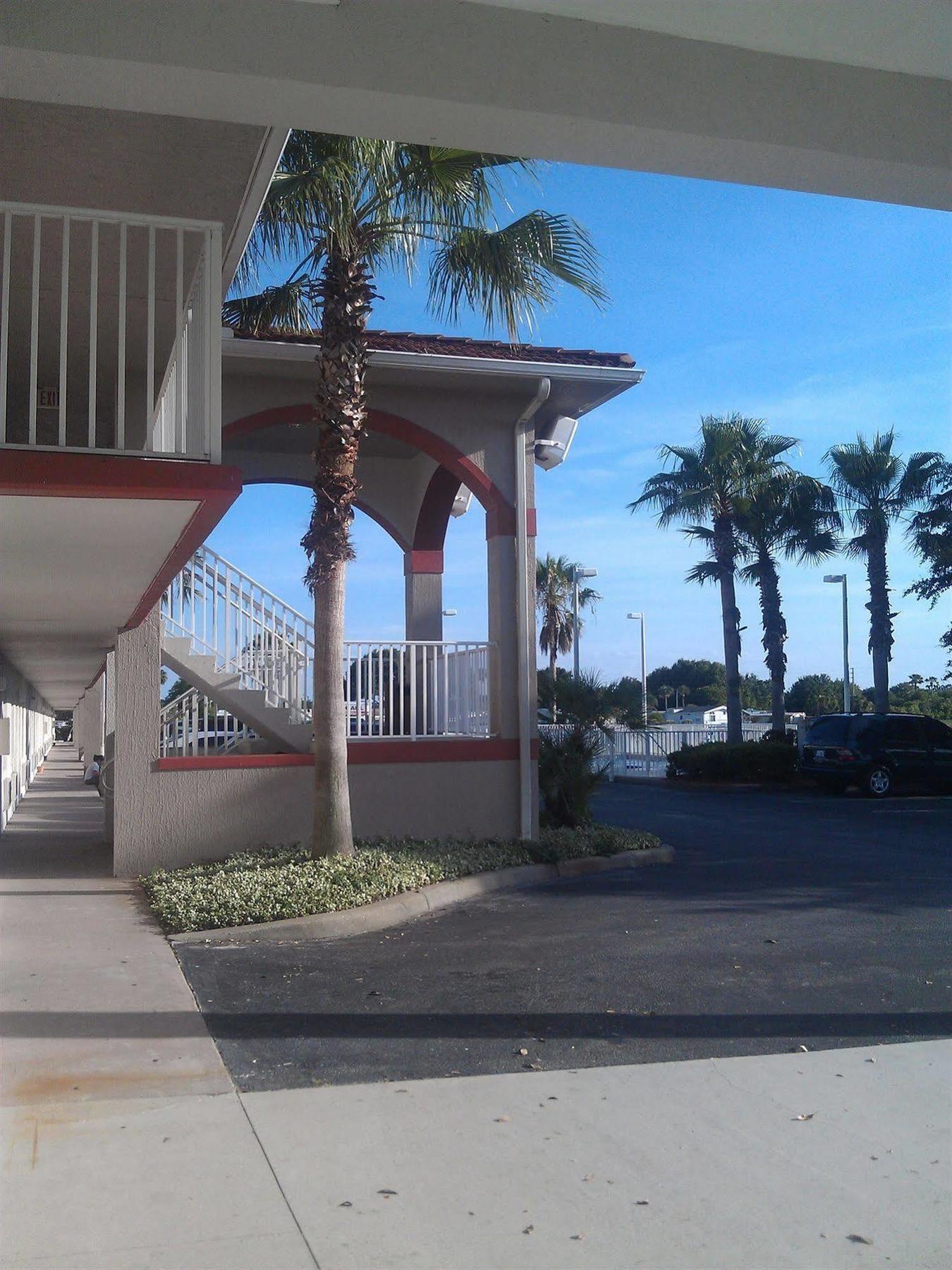 Serena Inn Citrus Ridge Exterior foto